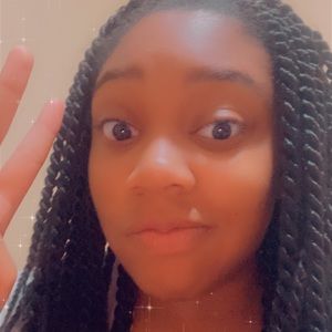 Meet your Posher, Lakeshia